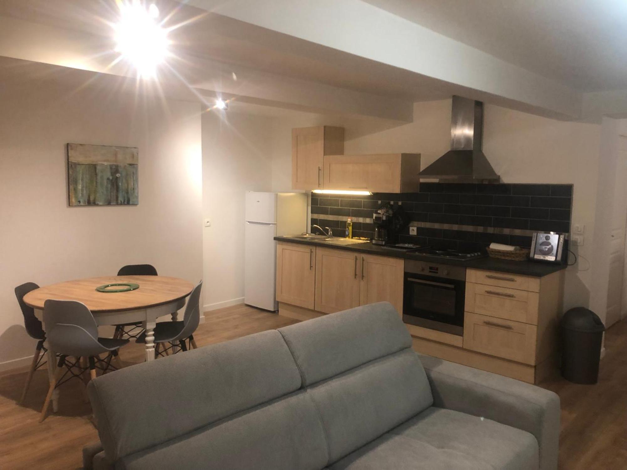 Logement Avec Deux Appartements Sur Deux Etages Wormhout Luaran gambar